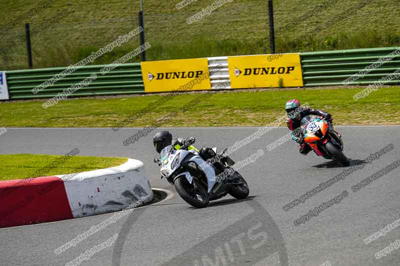 enduro digital images;event digital images;eventdigitalimages;mallory park;mallory park photographs;mallory park trackday;mallory park trackday photographs;no limits trackdays;peter wileman photography;racing digital images;trackday digital images;trackday photos